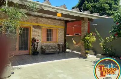 Casa para Locação em Caraguatatuba, Poiares, 3 dormitórios, 1 suíte, 1 banheiro, 2 vagas