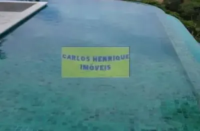 Linda casa à venda na Praia da Ferradura em Búzios com linda vista mar