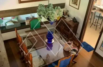 Casa jardim petropolis, 4 quartos, 2 suítes, garagem p/ 4 veículos