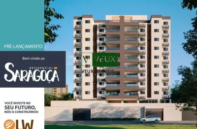 Ed saragoça sumaré, caraguatatuba  possui 3 quartos sendo duas suítes.