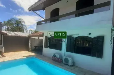 Excelente sobrado a venda  massaguaçu, caraguatatuba residencial portal patrimonium sobrado possui 03 dormitórios