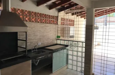 Casa para venda centro, caraguatatuba-sp  a casa possui 4 quartos