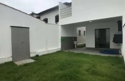 Casa com 3 quartos à venda no balneário dos golfinhos, caraguatatuba  por r$ 525.000