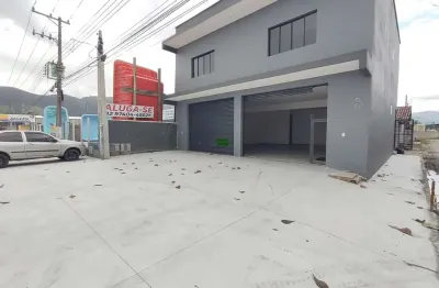 Excelente ponto comercial para locação pereque mirim, caraguatatuba-sp