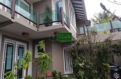 Casa com 3 suites , escritório  no bairro pontal santa marina