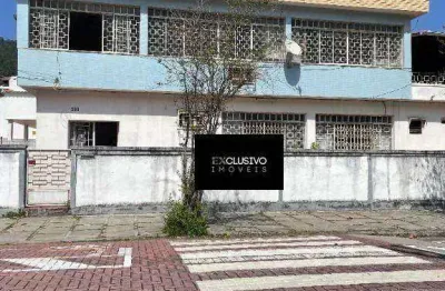Casa ampla, ideal para investidor em são francisco - niterói/rj