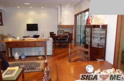 Sobrado residencial à venda com 309m2 de área útil no brooklin