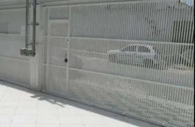 Moema - local nobre 4dorms/duas suites  4 vgs  - reformada r$ 2.300.000,00