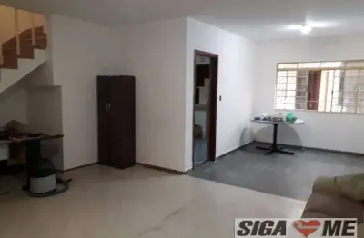 Sobrado com 3 quartos e 4 banheiros à venda, 270m² santo amaro