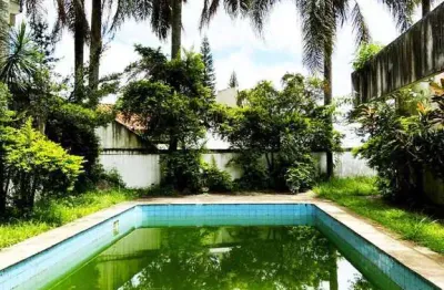 Casa com 4 quartos para alugar no Jardim dos Estados, São Paulo 