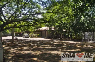 Terreno com 2 platôs prontos com área total de 41.729m² acesso a anhanguera