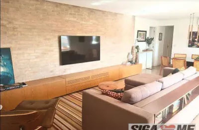 Apartamento à venda com 135m² de área útil, 3 dorm. e 3 vagas vila mariana