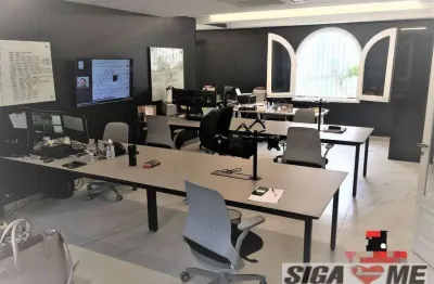 Casa com 6 quartos à venda no Pacaembu, São Paulo 