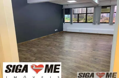 Sala comercial com 2 salas para alugar em Santo Amaro, São Paulo 