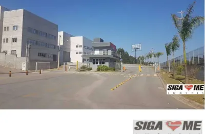 Terreno em condomínio industrial/comercial com portaria / empresarial