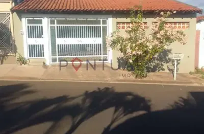 Casa à venda em marília-sp na zona norte! venha conhecer!