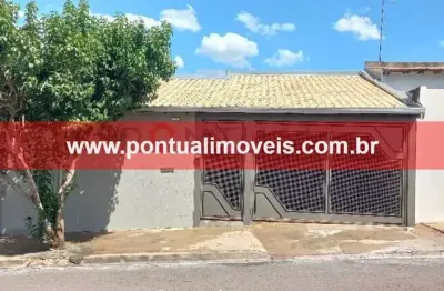Casa à venda em marília no jardim lavínia. agende uma visita!