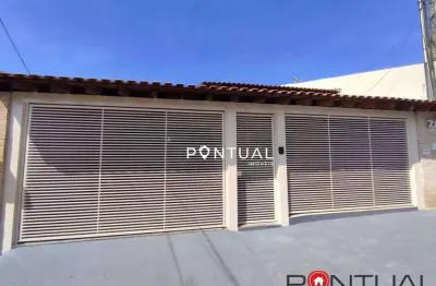 Casa com 3 quartos à venda na Rua Francisco Rodrigues Souto, Palmital, Marília