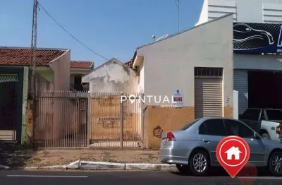 Casa com 3 quartos à venda na Avenida República, Palmital, Marília