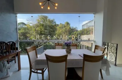 Casa à venda em condomínio fechado com 4 suítes em santana de parnaíba