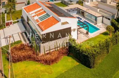 Rês .alphaville 2 com 970m² de terreno com 10 suítes