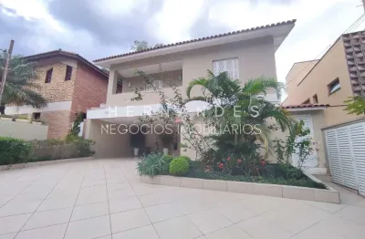 Casa de luxo em condomínio alphaville - 5 quartos, 4 suítes, 3 salas, 4 vagas, 310m² em santana de parnaíba-sp.