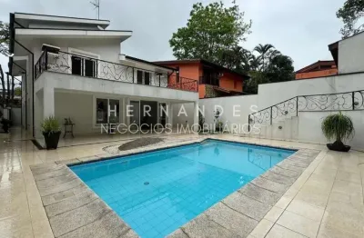Casa de luxo em condomínio alphaville, santana de parnaíba-sp: 3 quartos, 3 suítes, 4 salas, 6 banheiros, 2 vagas, 317m².