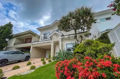 Casa em condomínio em alphaville, totalmente mobiliada - estuda permuta por apartamento em alphaville