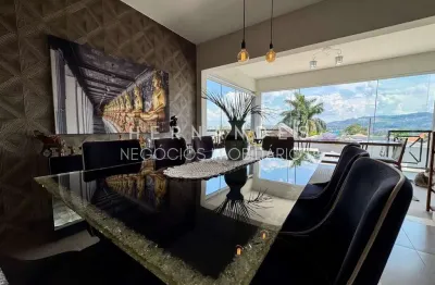 Imponente casa de luxo em alphaville-sp: 4 suítes, sala de tv, salão de festas e piscina! aproveite!