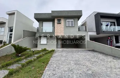 Casa em condomínio de luxo em santana de parnaíba-sp, bairro suru: 3 quartos, 2 suítes, 3 salas, 5 banheiros, 2 vagas, 260m². venha conferir!