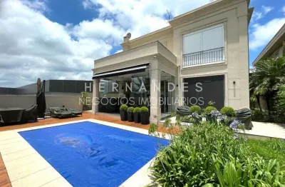 Casa em condomínio fechado com 3 quartos para alugar na Avenida Piraíba, 267, Centro Comercial Jubran, Barueri