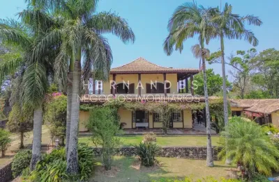 Casa estilo chácara luxuosa casa na aldeia da serra,  15 vagas de garagem e 4.00?,00 m² de área documentação ok