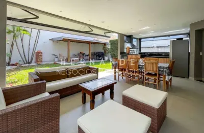 Casa recém reformada disponivel para venda ou locação no residencial cinco