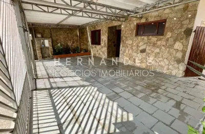 Magnífica casa térrea de 5 quartos no jardim tupanci, barueri -venda ou locação!