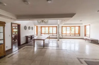 Luxuosa casa em condomínio em alphaville, santana de parnaíba-sp: 4 quartos, 4 suítes, 1 sala, 7 banheiros, 4 vagas, 635m². venda ou locação!