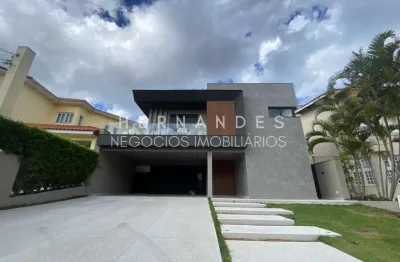 Residencial 11 imóvel com 520m² de terreno sendo 4 suítes sendo uma master