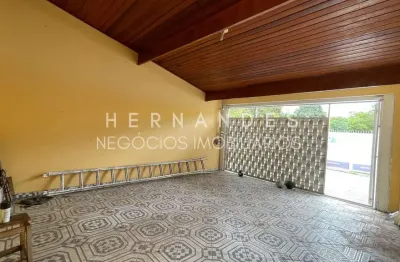 Alugue já essa incrível casa de 3 quartos no Jardim Tupanci, Barueri-SP - 164mt