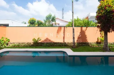 Espetacular Casa de Luxo em Condomínio em Alphaville Residencial Um, Barueri-SP: 5 Quartos, 5 Suítes, 7 Banheiros e 6 Vagas!