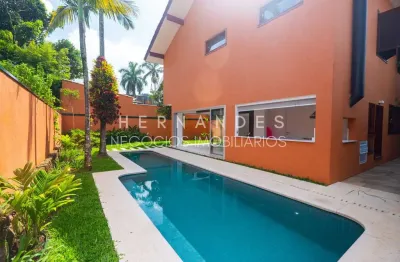 Espetacular Casa de Luxo em Condomínio em Alphaville Residencial Um, Barueri-SP: 5 Quartos, 5 Suítes, 7 Banheiros e 6 Vagas!