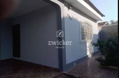 Casa com 3 quartos à venda na Vila Santa Terezinha, Bauru 