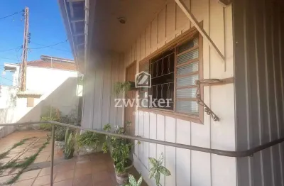 Casa com 3 quartos à venda na Vila Nova Santa Clara, Bauru 