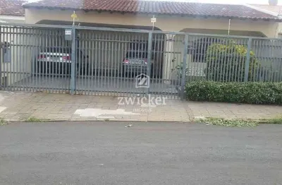 Casa com 3 quartos à venda na Vila Mariana, Bauru 