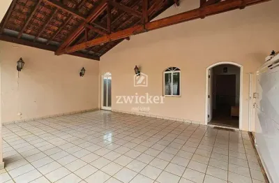 Casa comercial com 3 salas para alugar na Vila Santa Tereza, Bauru 
