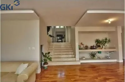 Magnífica casa de alto padrão a venda alto da boa vista