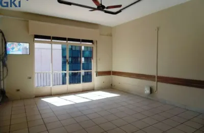 Sala comercial com 3 salas para alugar na Rua Carlos Comenale, 281, Bela Vista, São Paulo