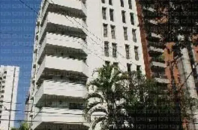 Campo belo, espetacular cobertura reformada com vista total.