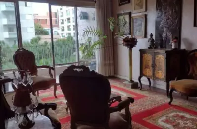 Apartamento com  112 metros 3 dormitórios  próximo o metro clinicas