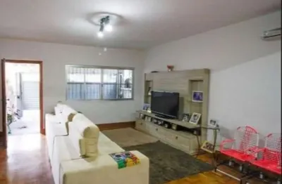 Casa com 3 quartos à venda na Rua João Jabotam, 191, Vila Anglo Brasileira, São Paulo