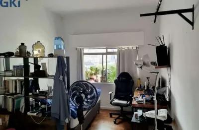 Apartamento com 100 metros quadrados 2 dormitórios  próximo o metro faria lima e fradique coutinho