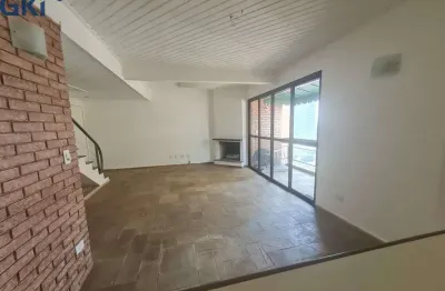 Duplex com 100 m²,2 suítes,2 vagas, bem próximo do metrô fradique coutinho